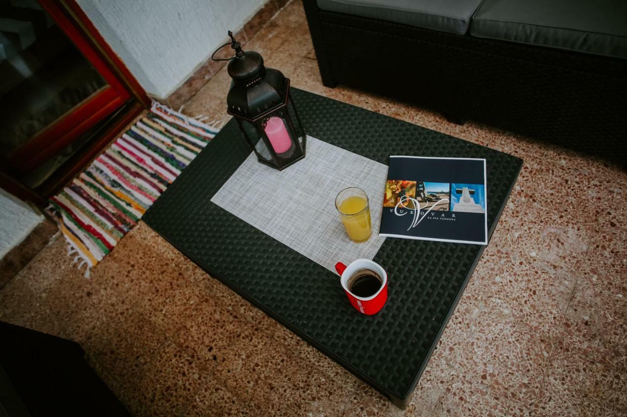 Petros Apartmani Vukovar Luaran gambar