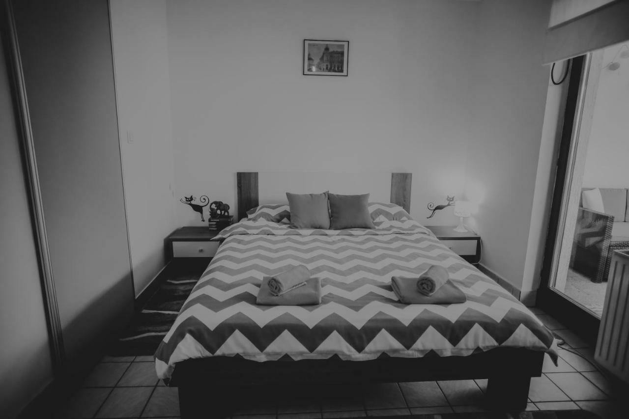 Petros Apartmani Vukovar Luaran gambar